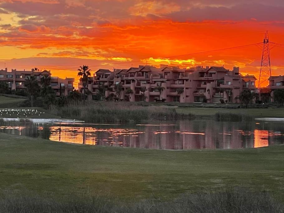 Mar Menor Golf Resort, Luxury Sleeps 6, Lake Views Murcia Kültér fotó