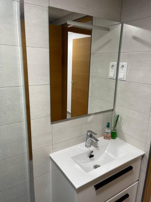 Mar Menor Golf Resort, Luxury Sleeps 6, Lake Views Murcia Kültér fotó