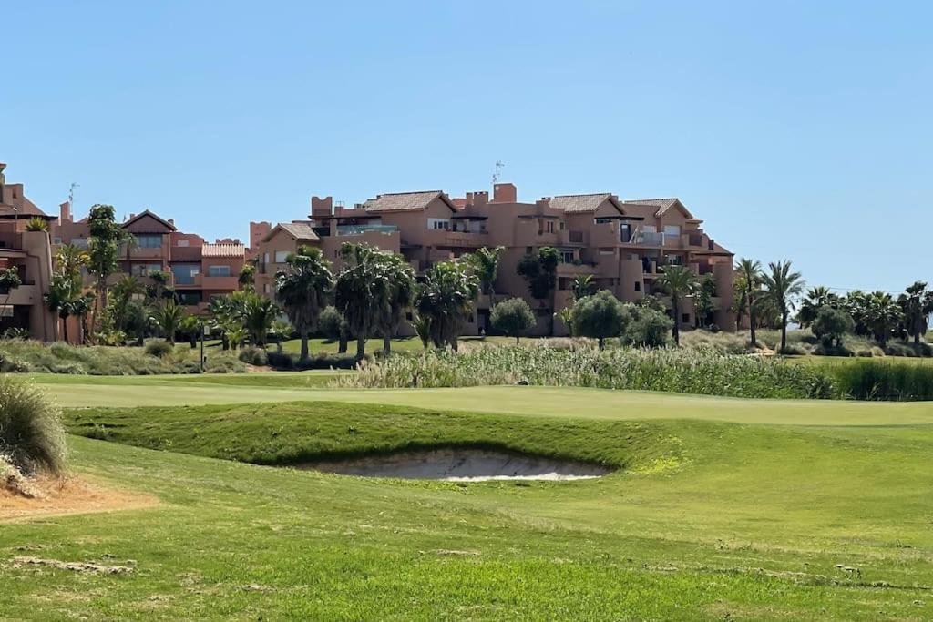 Mar Menor Golf Resort, Luxury Sleeps 6, Lake Views Murcia Kültér fotó